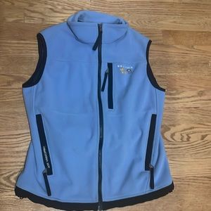 Size S lightweight but warm vest! NWOT